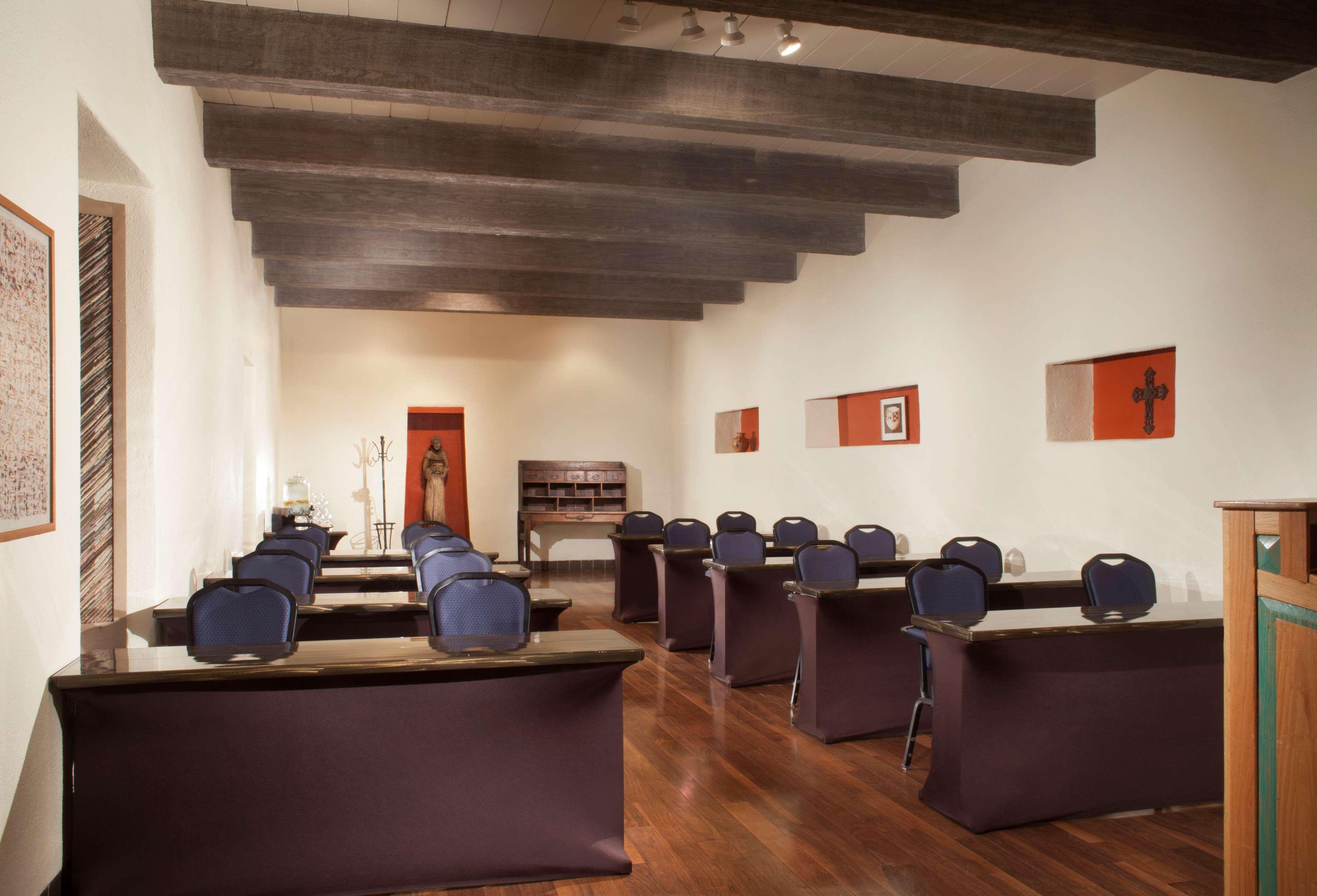 Hotel Hilton Santa Fe Historic Plaza Exterior foto